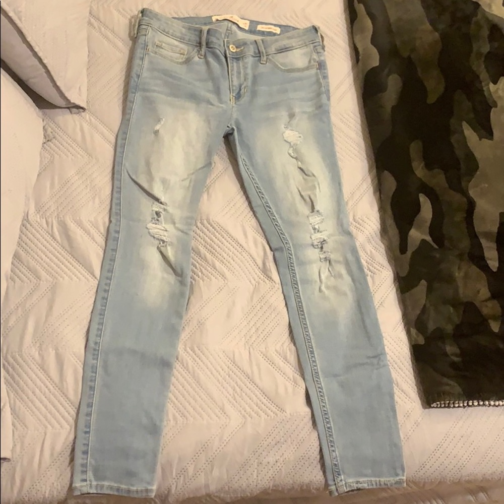 Blue jeans.
